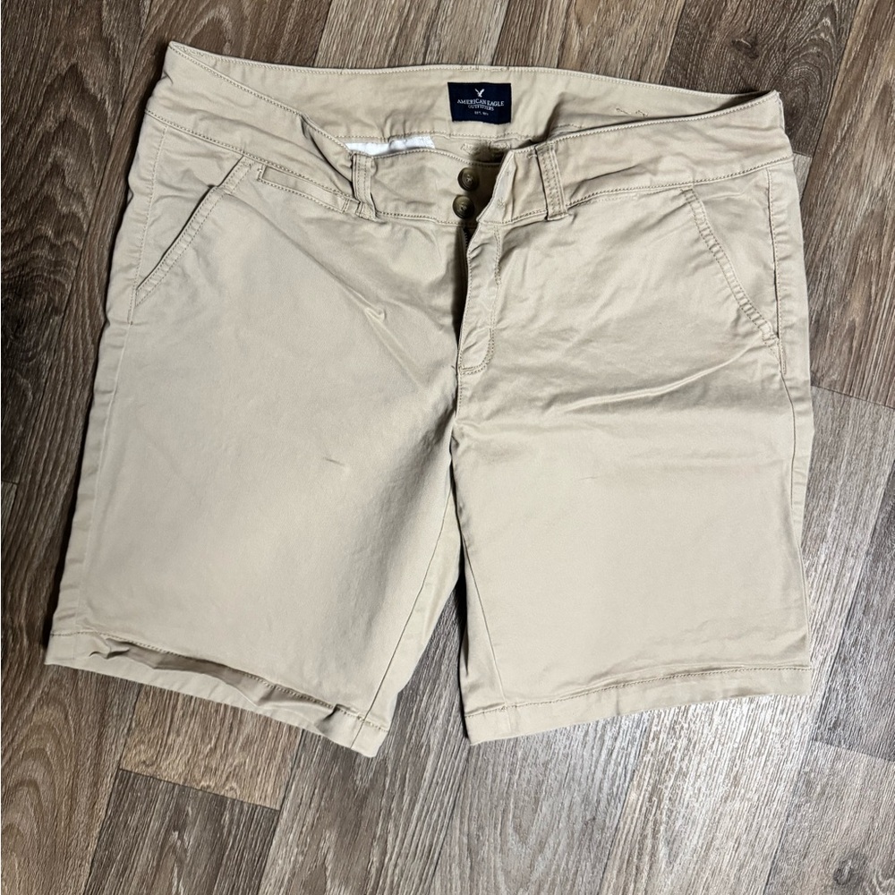 American Eagle Bermuda Shorts